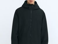 Ветровка с капюшоном, Черный