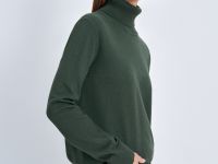 Водолазка прямого кроя