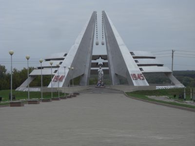 Мемориальный комплекс памяти юргинцев, погибших за Родину  в 1941-1945 гг.