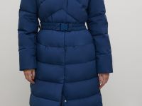 Стеганое утепленное пальто с капюшоном