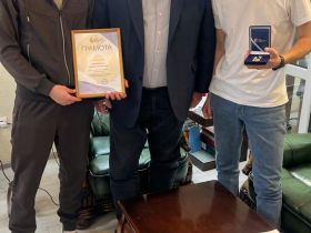 Глава СЖР Владимир Соловьёв вручил награды калининградским журналистам