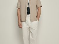 Рубашка изо льна с коротким рукавом