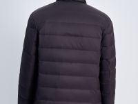 Стеганый пуховик с воротником-стойкой