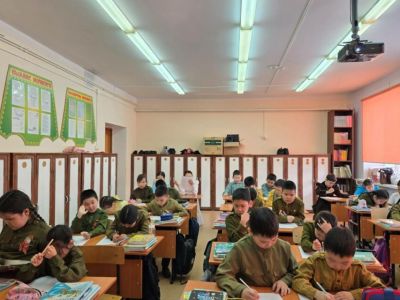 Более 11 тысяч школьников приняли участие в республиканской олимпиаде «Символы Якутии»