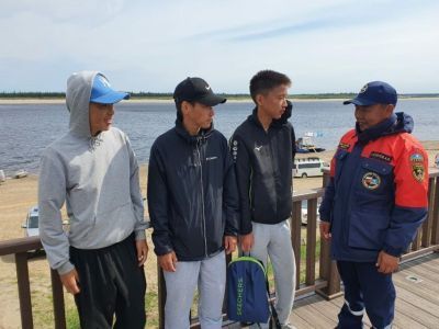 На Ысыахе Олонхо круглосуточно дежурят спасатели и водолазы