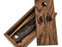 Подарочная коробка для  складных ножей, дуб