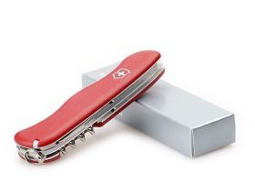 Нож перочинный Victorinox Rucksack, сталь X50CrMoV15, рукоять нейлон, красный