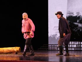 Саха театр открыл юбилейный 120-й творческий сезон