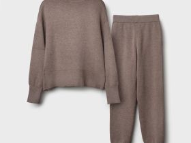 Комплект трикотажный для девочек: джемпер, брюки