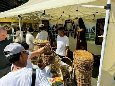 Уникальные сувениры и мастер-классы. В Якутске стартовал фестиваль «Город мастеров»