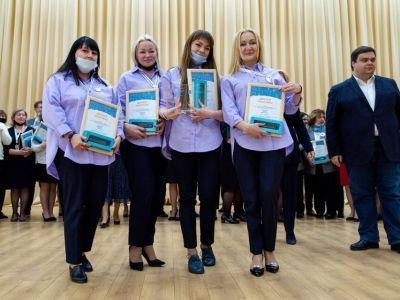 Команда гимназии №1 из Нерюнгри вышла в финал конкурса «Флагманы образования. Школа»