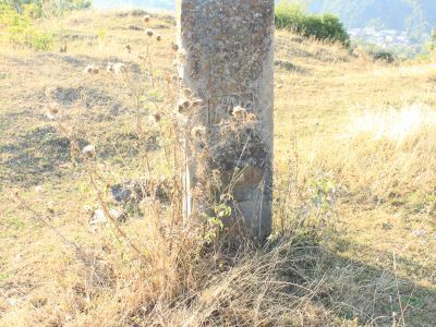 Стела надмогильная