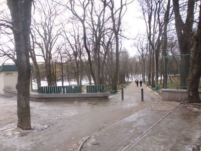 Вход в парк с ул. Разумовского