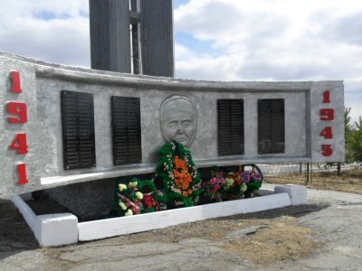 Обелиск в память односельчан, погибших в годы Великой Отечественной войны