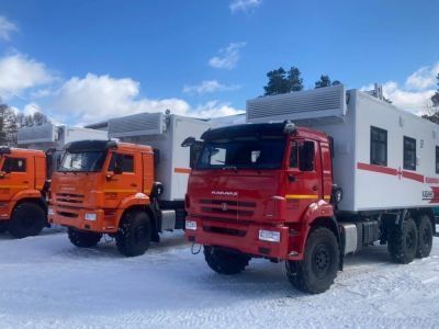 Трем районным больницам Якутии дополнительно передали передвижные мобильные комплексы