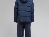 Утепленная куртка с капюшоном