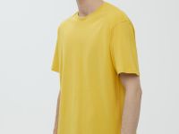 Базовая футболка из хлопка прямого силуэта