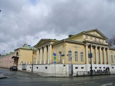 Городская усадьба Хрущевых-Селезневых