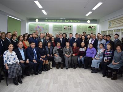 В АГАТУ открыли брендированную аудиторию предприятия «Якутский скот»