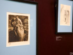 В Якутске открылась выставка «Эволюция образа Толстого: от Ге до Гинцбурга»