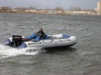 Лодка ПВХ ФЛАГМАН 400 U