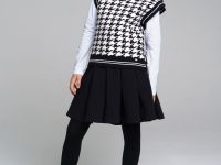 Жаккардовый жилет для девочки