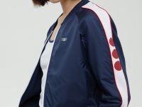 Олимпийка с контрастной отделкой из капсулы ретро