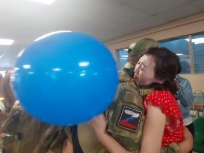 Боец прибыл в отпуск