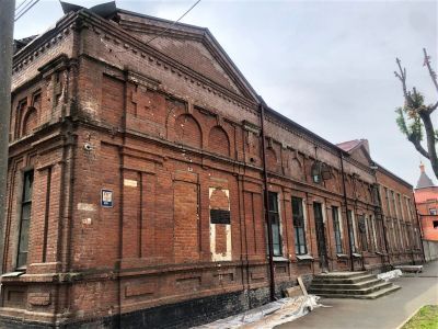 Владикавказское училище общества распространения грамотности среди грузин. Памятник истории и архитектуры. Литер А. 1888 г.