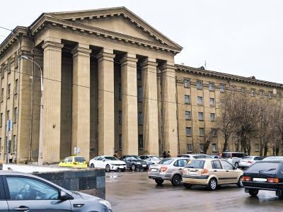 Здание гидромелиоративного колледжа