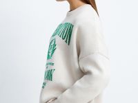 Вязаный джемпер с принтом из коллаборации с maneken