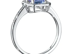 Кольцо из белого золота с танзанитом и бриллиантами э4742кц05220419