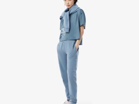 Женская футболка Lacoste из хлопка