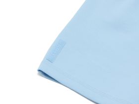 Женские однотонные шорты Lacoste