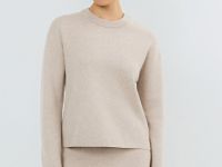 Джемпер плотной вязки, Бежевый