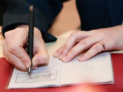 «Резиновая квартира»: В Якутске безработная прописала в своей квартире мигрантов