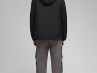 Утепленная куртка с капюшоном