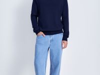 Водолазка прямого силуэта