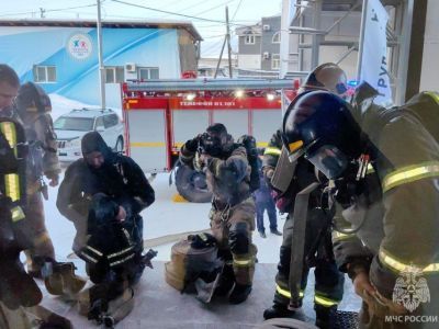 Пожарно-тактические учения прошли в «Квартале труда» Якутска