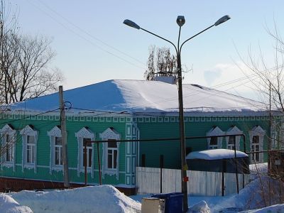 Жилой дом, в котором жил маршал авиации Вершинин