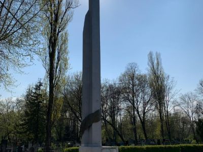 Воинские захоронения