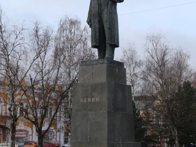 Памятник В.И. Ленину
