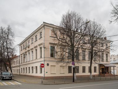 Дом, где жил А.Н.Толстой в 1845 - 1846 гг.