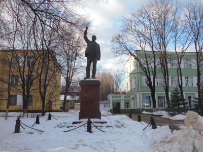 Памятник В.И.Ленина