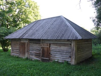 Сарай при флигеле