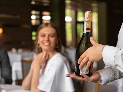 Российские вина распробовали в ресторанах