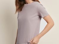 Футболка приталенного силуэта