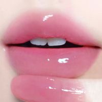 Глянцевый тинт для губ fwee 3D Voluming Tint 01 Sweetie Dew