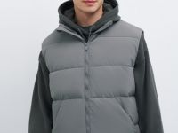 Жилет с воротником-стойкой и накладными карманами, Зеленый