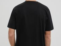 Футболка из хлопка прямого кроя